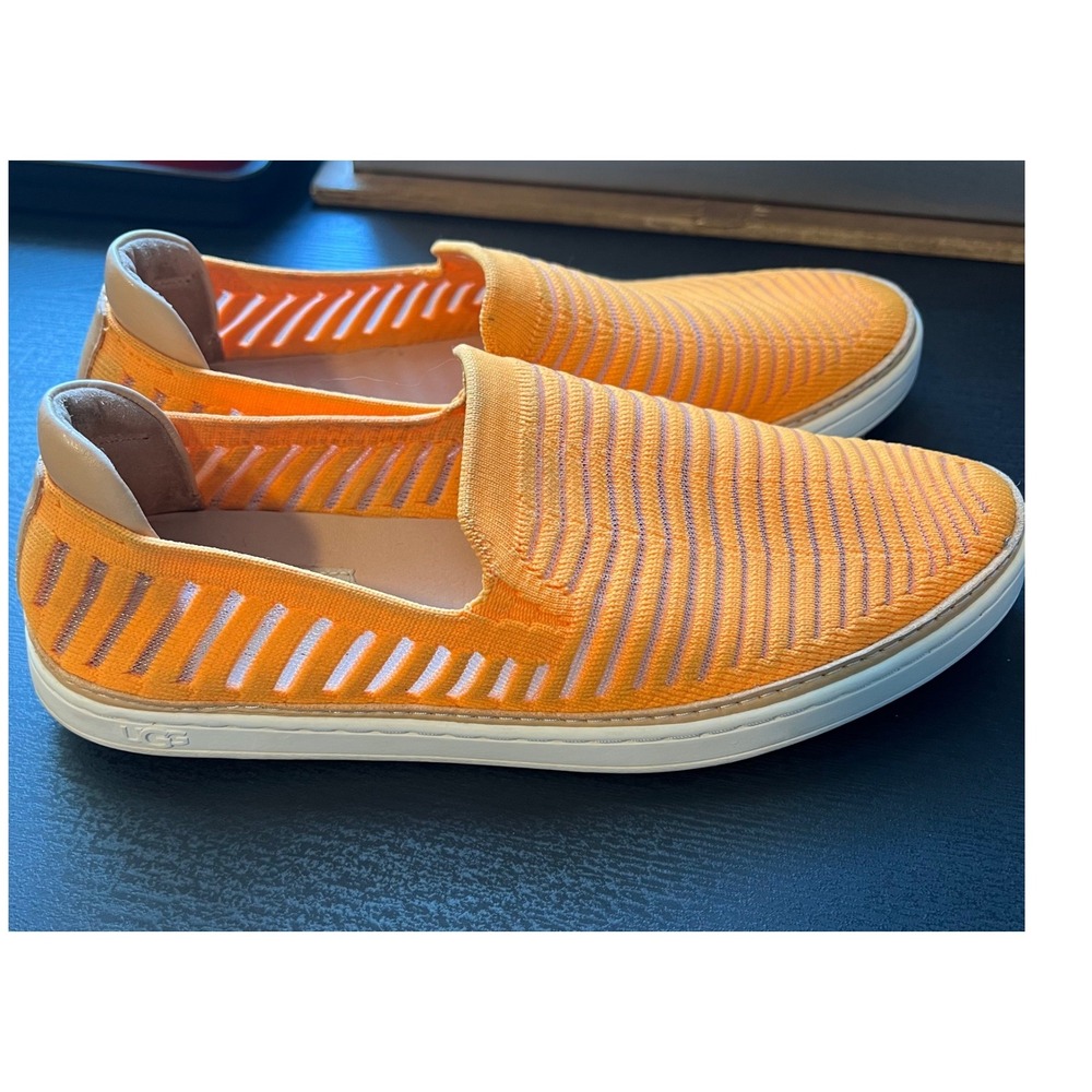 UGG Women 7.5 Sammy Breeze Slip On Sneaker Orange Knit Comfort Travel Walking